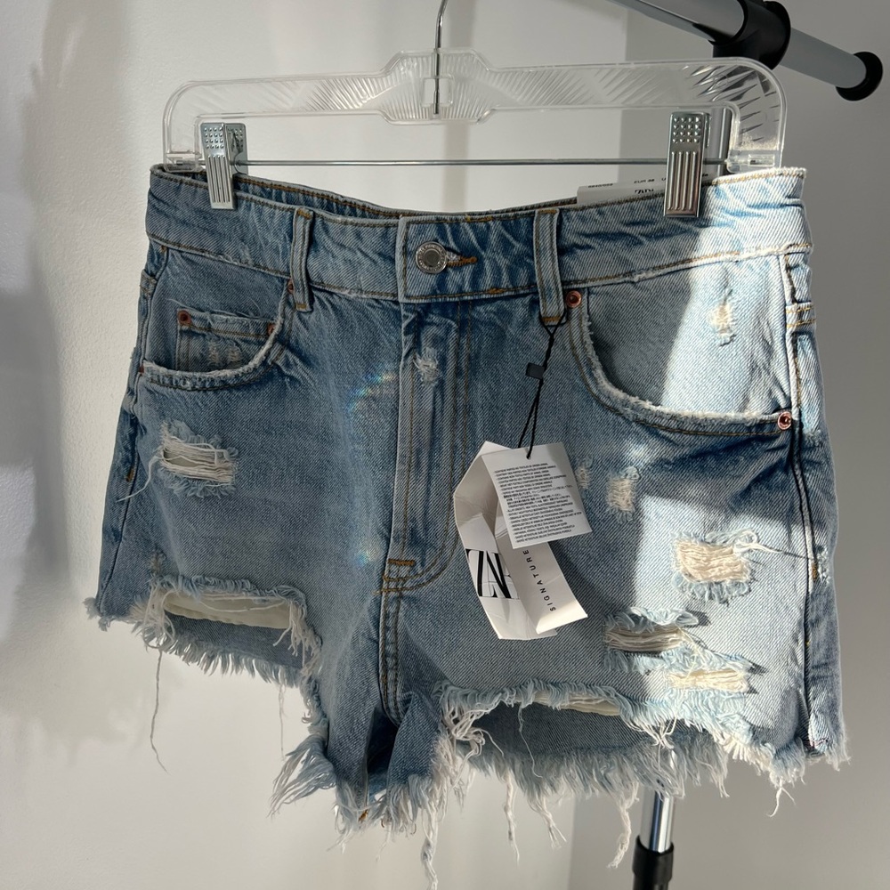 Zara High Waist Short